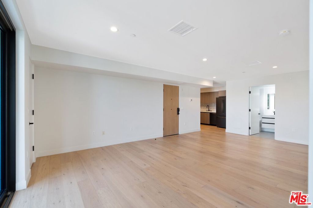 Residential in Los Angeles 5
