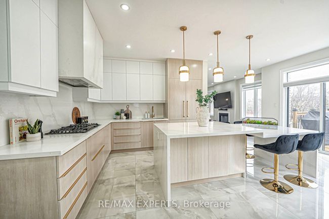 1343 Klondike Dr, House other with 5 bedrooms, 4 bathrooms and 5 parking in Oshawa ON | Image 13