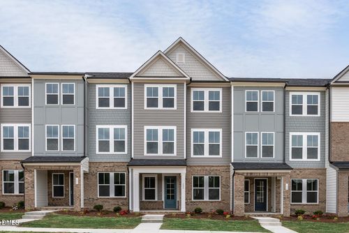 606 Thatch Ln, Knightdale, NC, 27545-5564 | Card Image