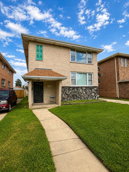 391 Madison, Calumet City, IL, 60409 | Card Image