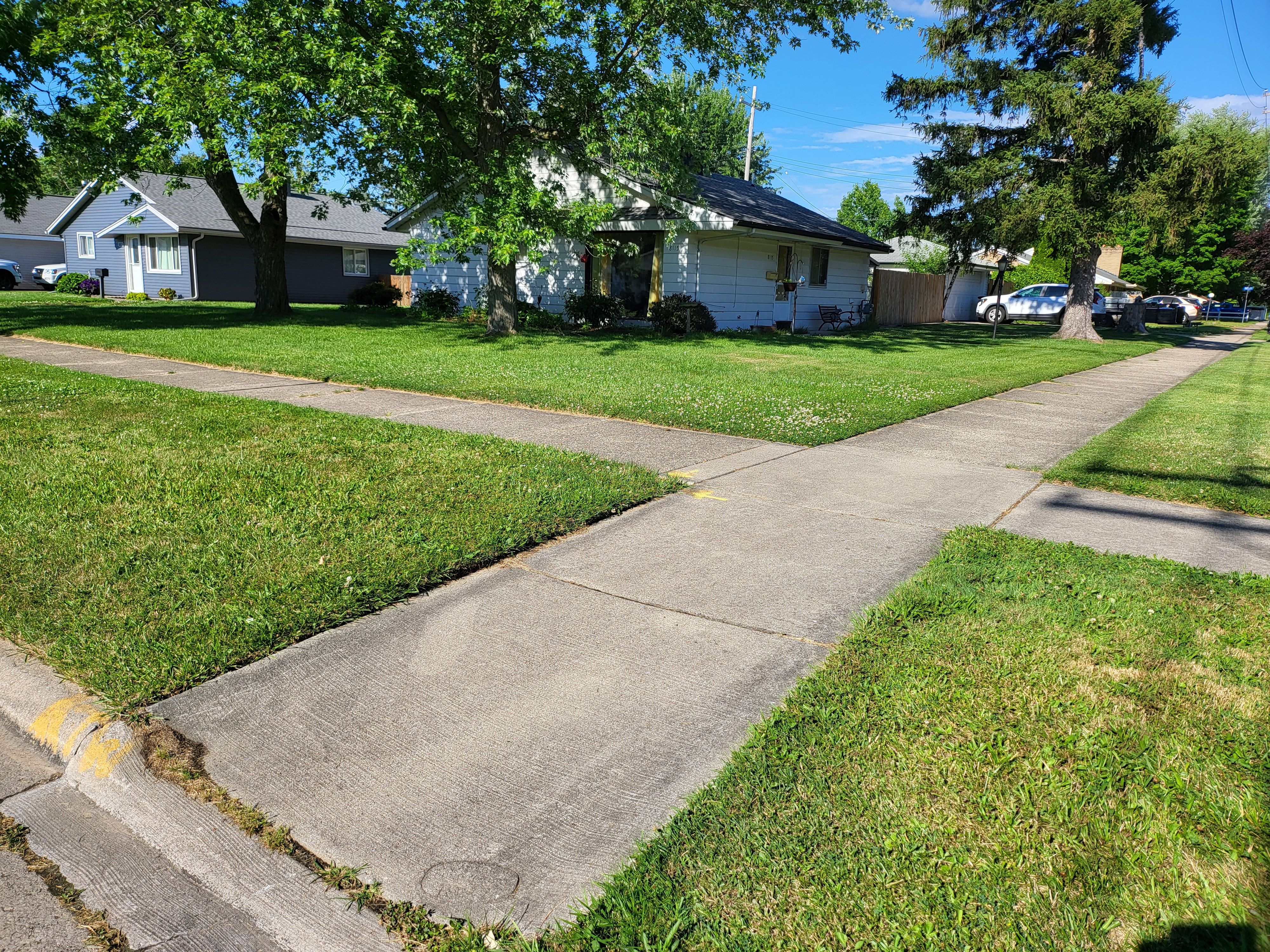Katherine St, Taylor, MI 48180