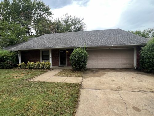 1000 S Redbud Ave, Broken Arrow, OK, 74012-4844 | Card Image