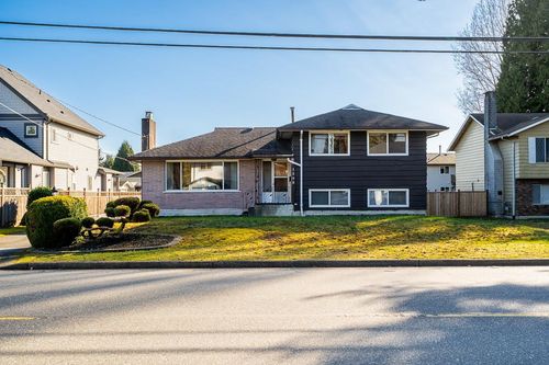 1590 Westminster Ave, Port Coquitlam, BC, V3B1E2 | Card Image