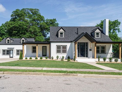 316 Barbour St, Clayton, NC, 27520-2406 | Card Image