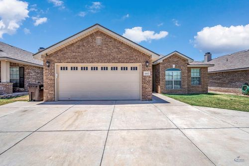 1007 Shea Ln, Midland, TX, 79706-7218 | Card Image