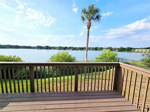 apt-i12-1920 E Edgewood Dr, LAKELAND, FL, 33803-3404 | Card Image