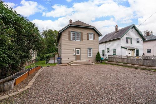 36 E Penton Blvd, Duluth, MN, 55808-1133 | Card Image