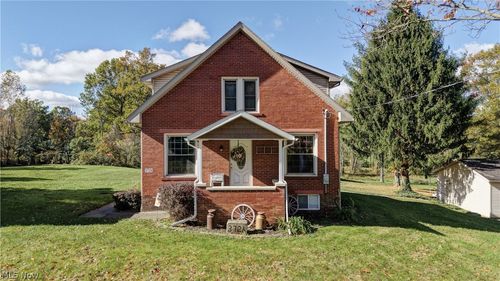 3726 Eastport Road Se, Dennison, OH, 44621 | Card Image