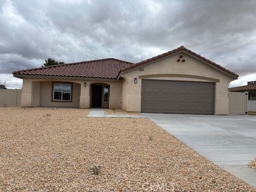 14765 Aberdeen Ln, Helendale, CA, 92342-7718 | Card Image