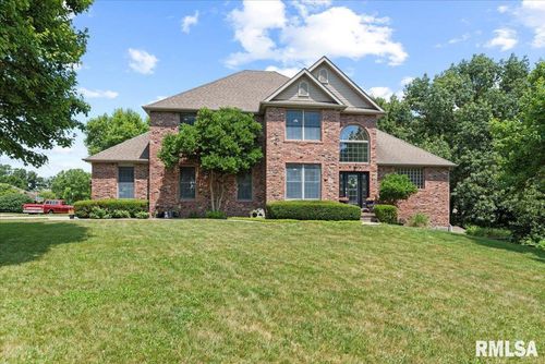 33 Woodland Trl, Rochester, IL, 62563-9552 | Card Image