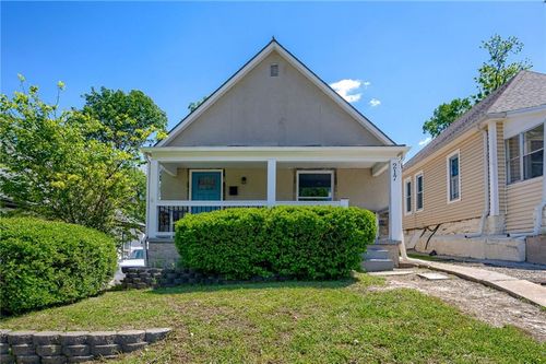 217 N Valley St, Kansas City, KS, 66102-5130 | Card Image
