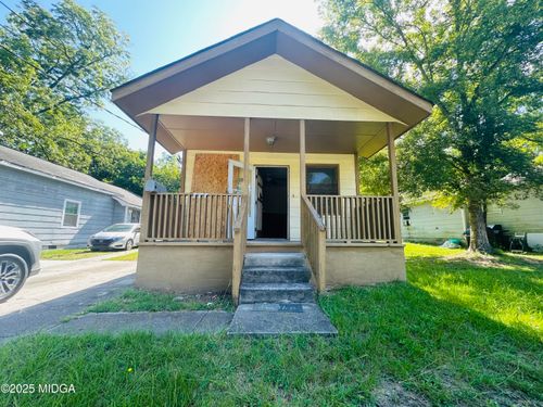 1059 Fort Hill St, Macon, GA, 31217-6405 | Card Image