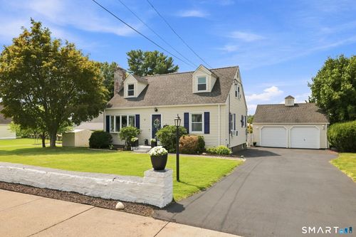 14 Oleary Dr, Manchester, CT, 06040-2612 | Card Image