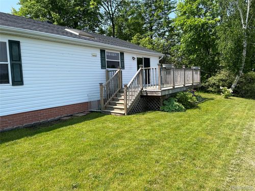 5128 Twin Lakes Dr, Kimball, MI, 48074-1346 | Card Image