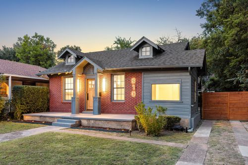 810 S Montclair Ave, Dallas, TX, 75208-5856 | Card Image