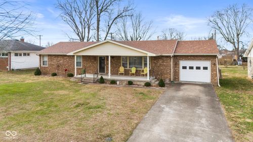 1112 Washington Ave, Seymour, IN, 47274-3132 | Card Image