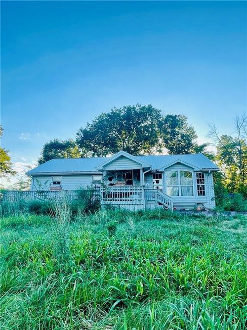 1103 W Mill St, Butler, MO, 64730-2406 | Card Image