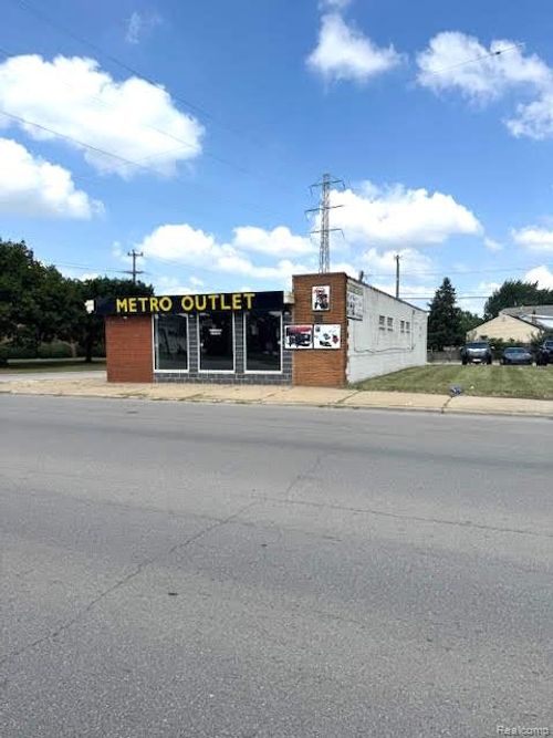 1132 Southfield Rd, Lincoln Park, MI, 48146-2409 | Card Image