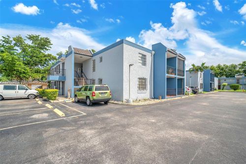 apt-204a-160 Sw 30th Ave, Miami, FL, 33135-1267 | Card Image