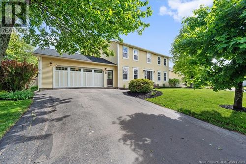 59 Huntington Crt, Moncton, NB, E1C9L6 | Card Image