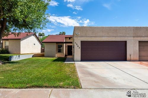 1563 W 15th St, Yuma, AZ, 85364-4460 | Card Image