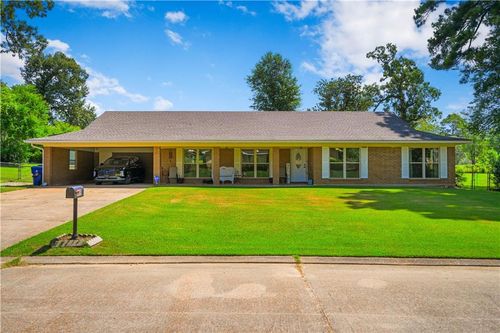 119 Rustic Manor Cv, Pineville, LA, 71360-2633 | Card Image