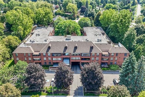 ph1-150 Wilson St W, Ancaster, ON, L9G4E7 | Card Image