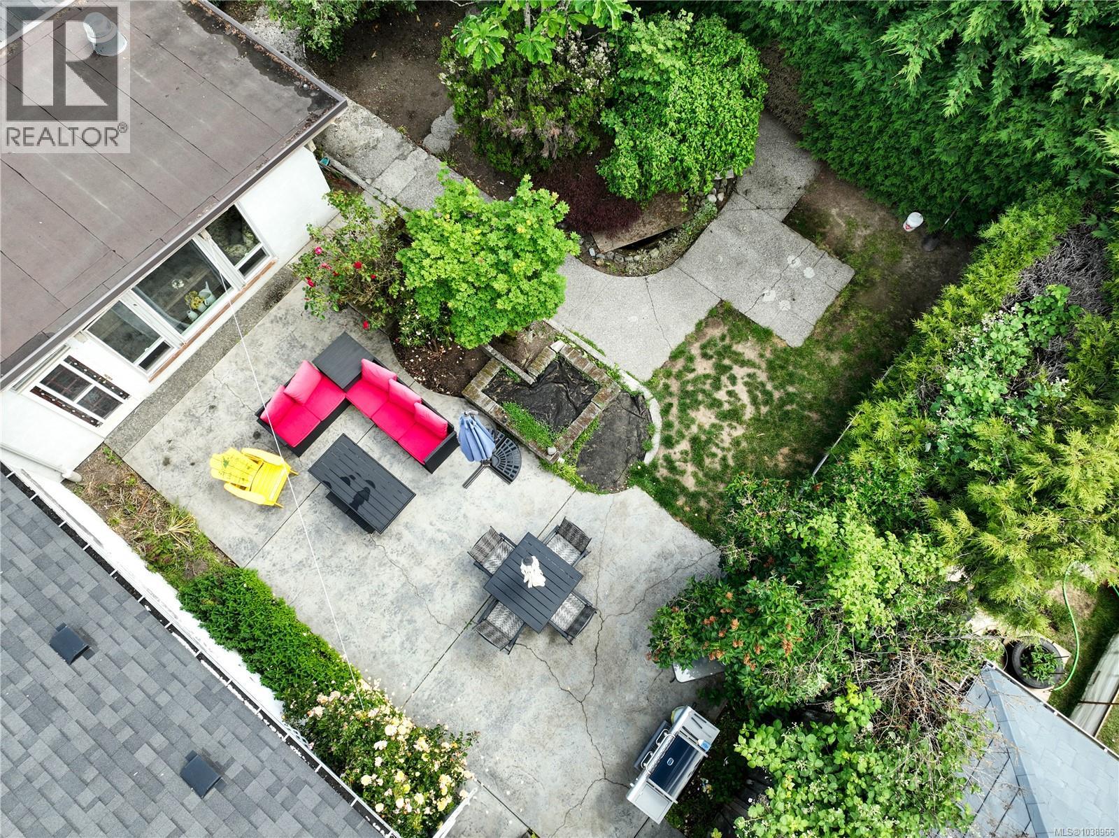 Residential in Saanich 5