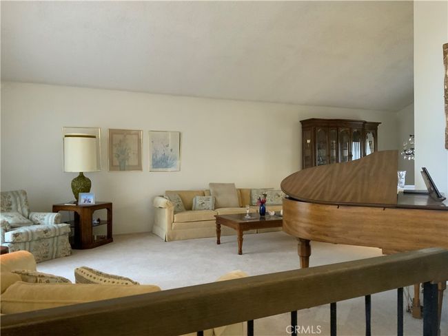 Living room with high ceiling | Image 5