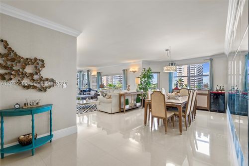4e-1950 S Ocean Dr, Hallandale Beach, FL, 33009-5958 | Card Image