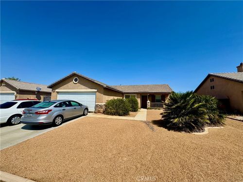15747 Ox Hill Ct, Adelanto, CA, 92301-4897 | Card Image