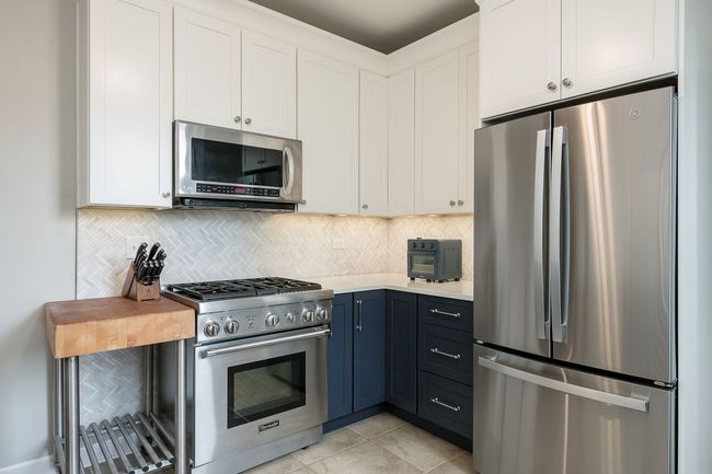 3 - 844 Harvard St, Condo with 2 bedrooms, 1 bathrooms and 1 parking in Oak Park IL | Image 21