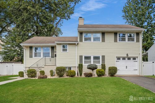16 Neptune Pl, Colonia, NJ, 07067-2502 | Card Image