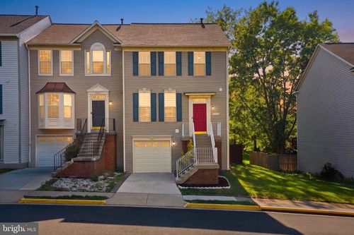 6312 Cider Barrel Cir, CENTREVILLE, VA, 20121-5601 | Card Image