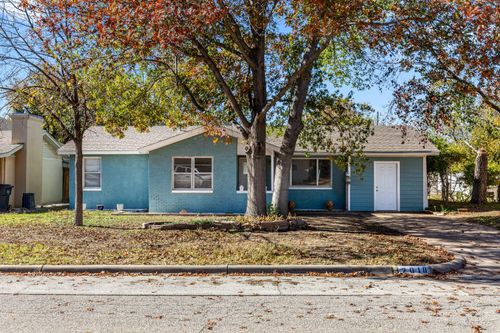 2010 Burroughs St, Wichita Falls, TX, 76309-3503 | Card Image