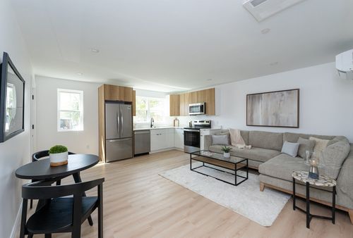 unit-301-7 Kenoza Ave, Haverhill, MA, 01830-2072 | Card Image