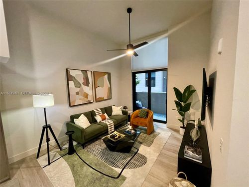 apt-227-18412 Homestead Ave, MIAMI, FL, 33157-6854 | Card Image