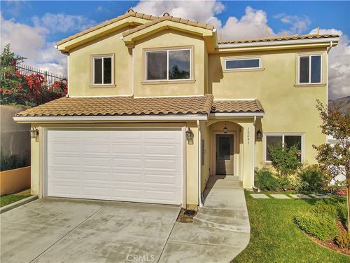 15241 Nurmi St, Sylmar, CA, 91342-3720 | Card Image