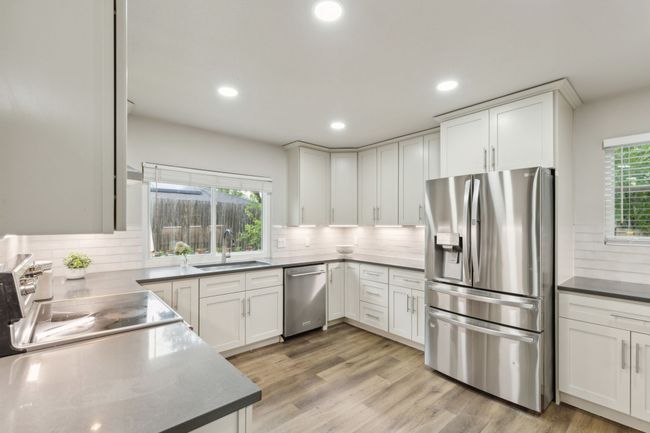 1134 Midway Dr, House other with 4 bedrooms, 3 bathrooms and null parking in Richardson TX | Image 6