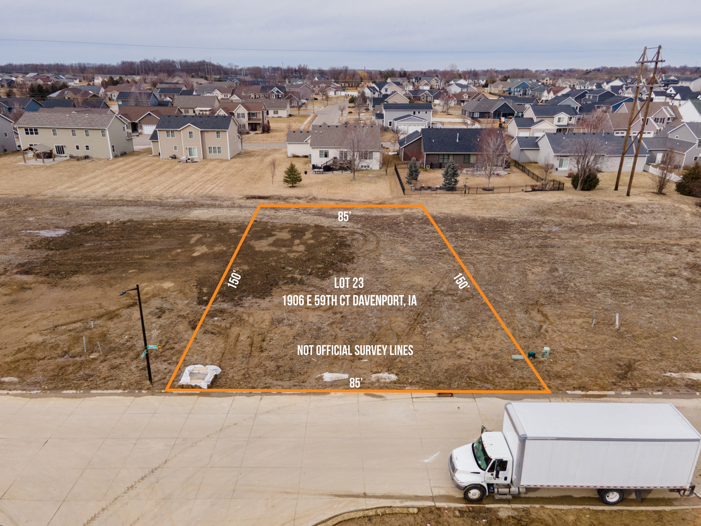 Land in Davenport