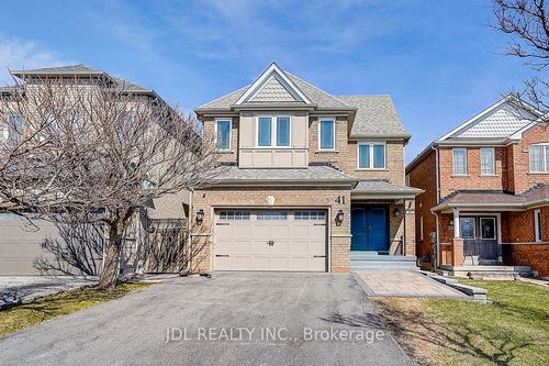 41 Emmitt Rd, Maple, ON, L6A3V8 | Card Image