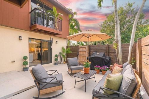 c-4340 Lilac St, Palm Beach Gardens, FL, 33410-4647 | Card Image
