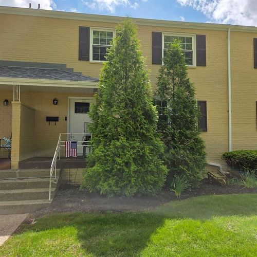 102 Raleigh Ct, Pittsburgh, PA, 15237-2534 | Card Image