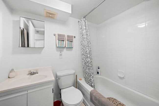 3114 Graveley St, House other with 4 bedrooms, 2 bathrooms and 1 parking in Vancouver BC | Image 29