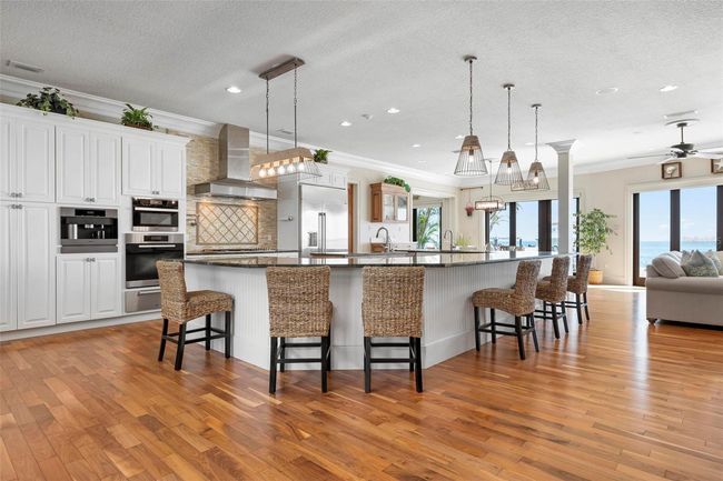 606 Crestwood Ln, House other with 4 bedrooms, 5 bathrooms and null parking in HOLMES BEACH FL | Image 20