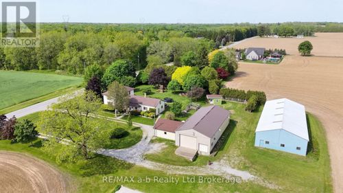 1813 Norfolk County Rd 19 W, Vanessa, ON, N0E1V0 | Card Image