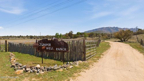 10080 W Tough Country Trl, Prescott, AZ, 86305 | Card Image