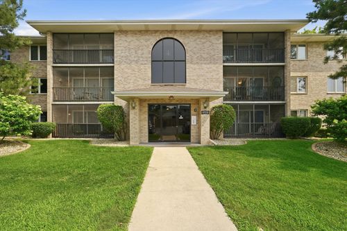 101-4910 134th Ct, Crestwood, IL, 60418-4523 | Card Image