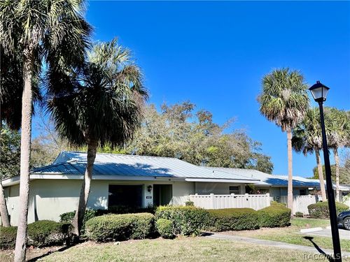 11327 W Bayshore Dr, CRYSTAL RIVER, FL, 34429-5245 | Card Image