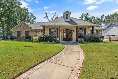 1421 Everglades Dr, House other with 4 bedrooms, 2 bathrooms and null parking in Tyler TX | Image 1